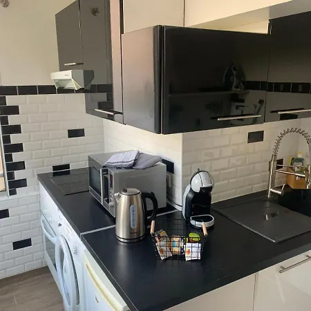 Palm Studio Apartment *